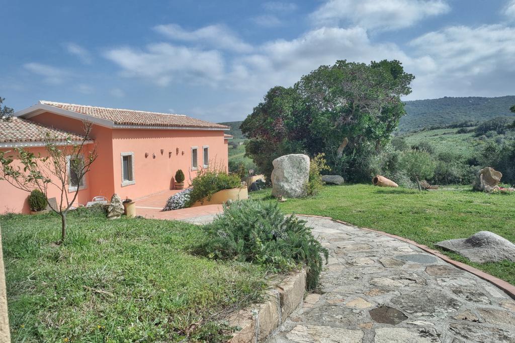 Country House Vignola Mare Aglientu Exterior foto